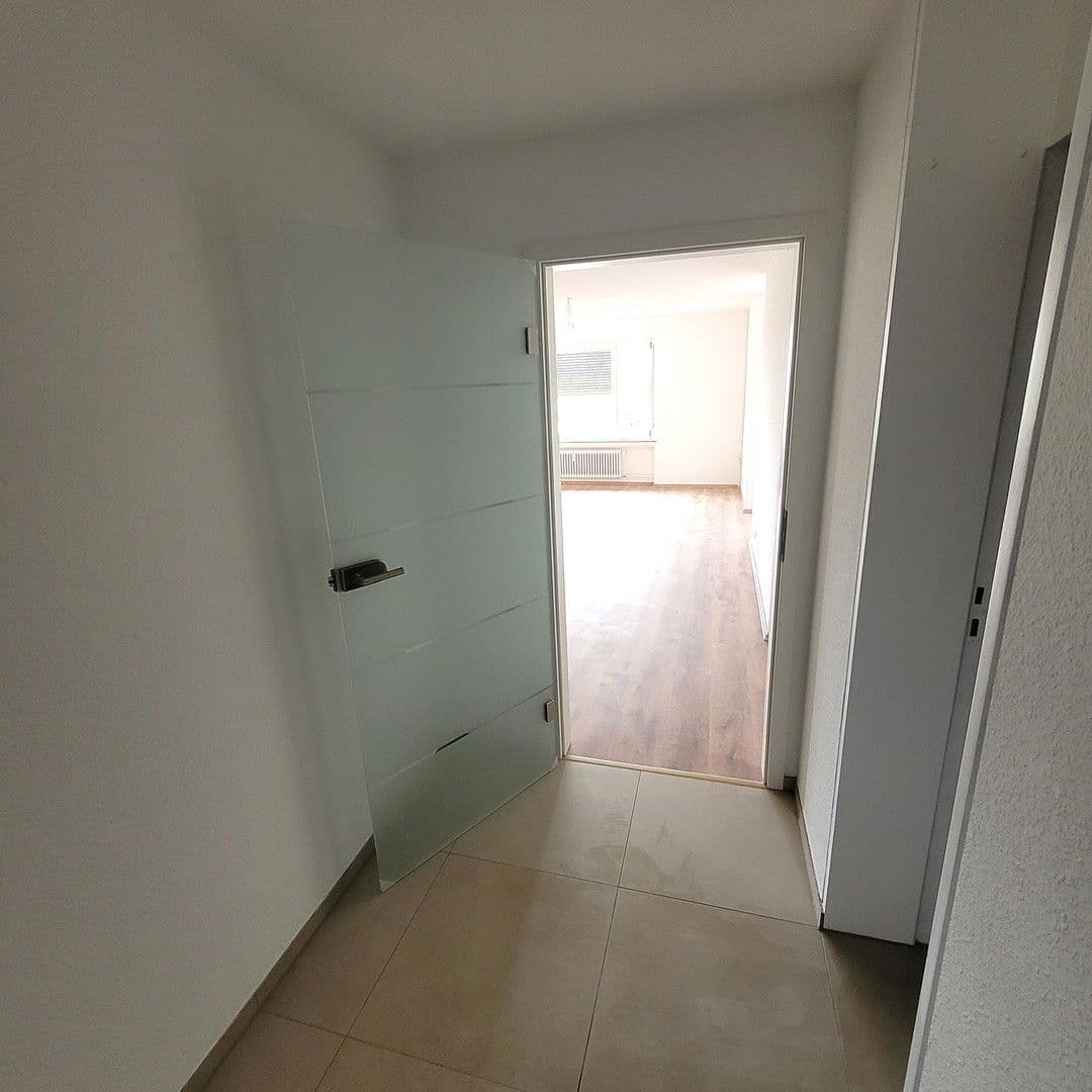 Prenájom bytu 2-izbový 62 m², Strohgäustraße 11, Leonberg, Bádensko-Wurttembersko Prenájom bytu 2-izbový 62 m², Strohgäustraße 11, Leonberg, Bádensko-Wurttembersko