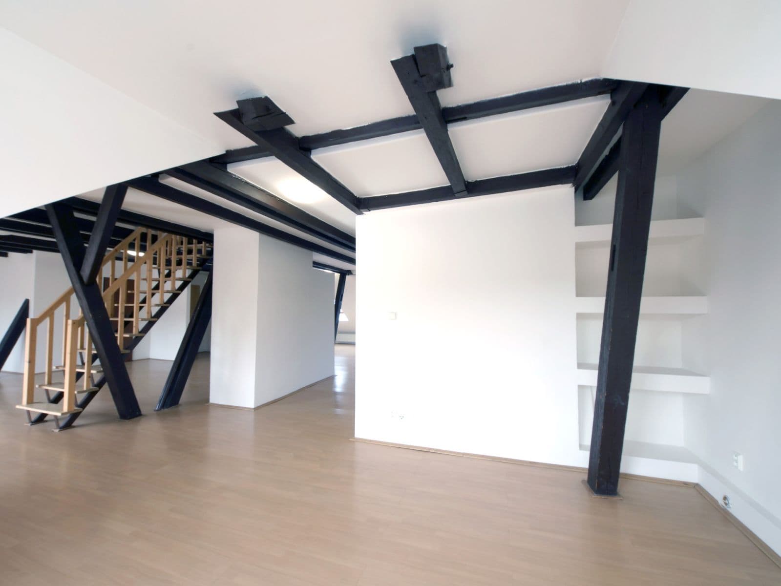 Predaj bytu 5-izbový 185 m², Plzeňská, Praha, Praha Predaj bytu 5-izbový 185 m², Plzeňská, Praha, Praha