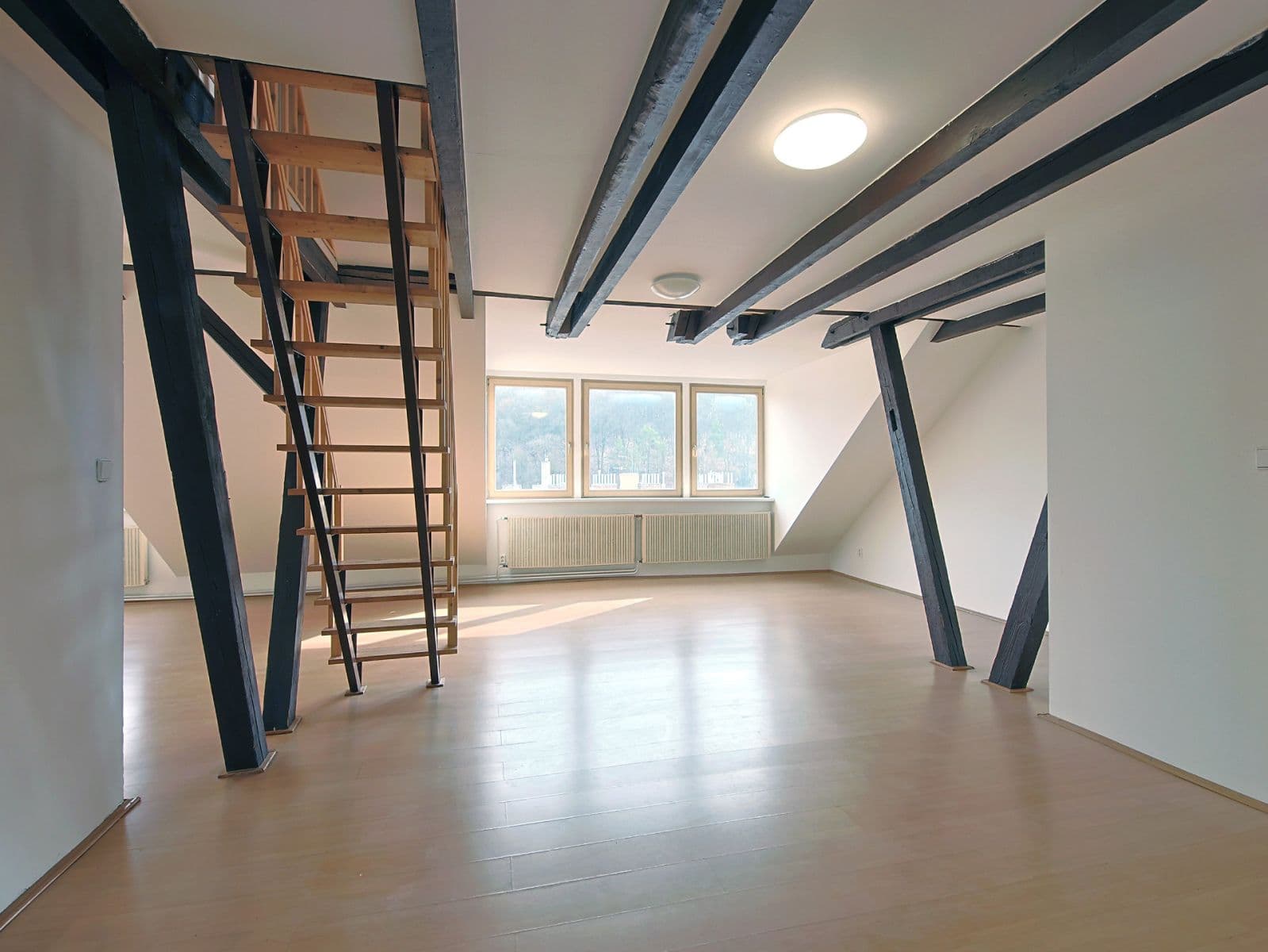 Predaj bytu 5-izbový 185 m², Plzeňská, Praha, Praha Predaj bytu 5-izbový 185 m², Plzeňská, Praha, Praha