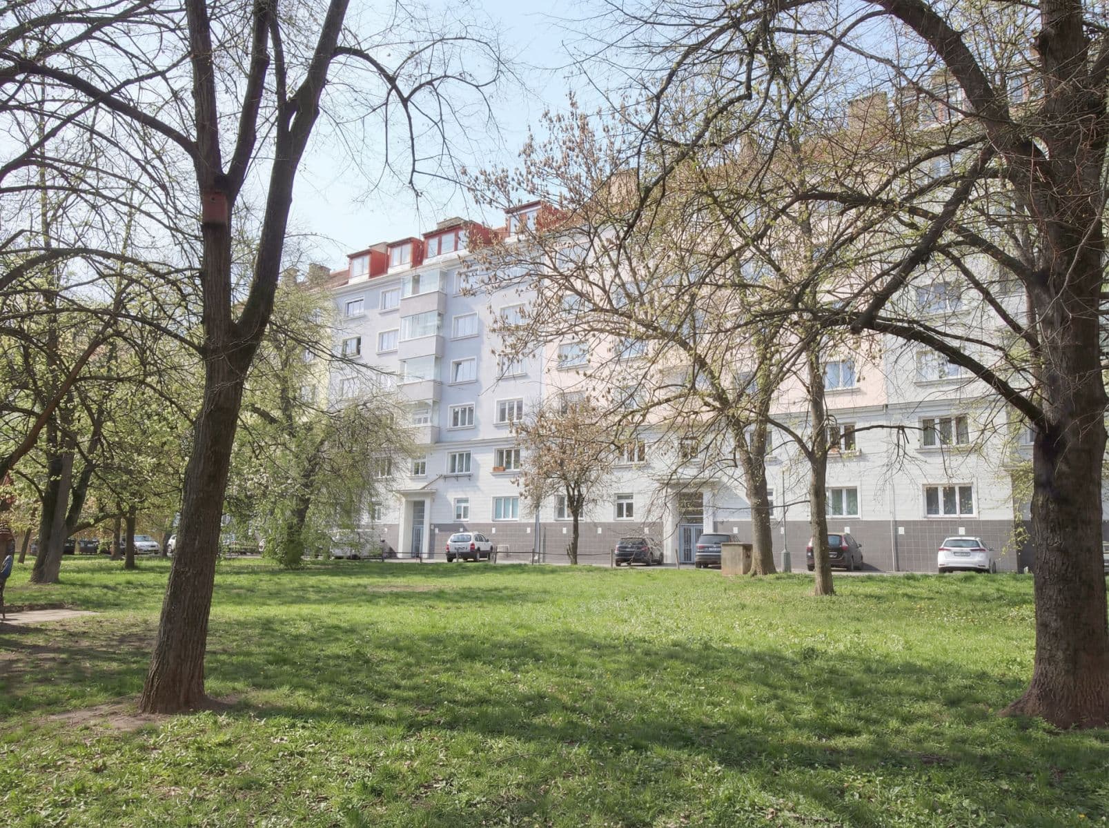 Predaj bytu 5-izbový 185 m², Plzeňská, Praha, Praha Predaj bytu 5-izbový 185 m², Plzeňská, Praha, Praha