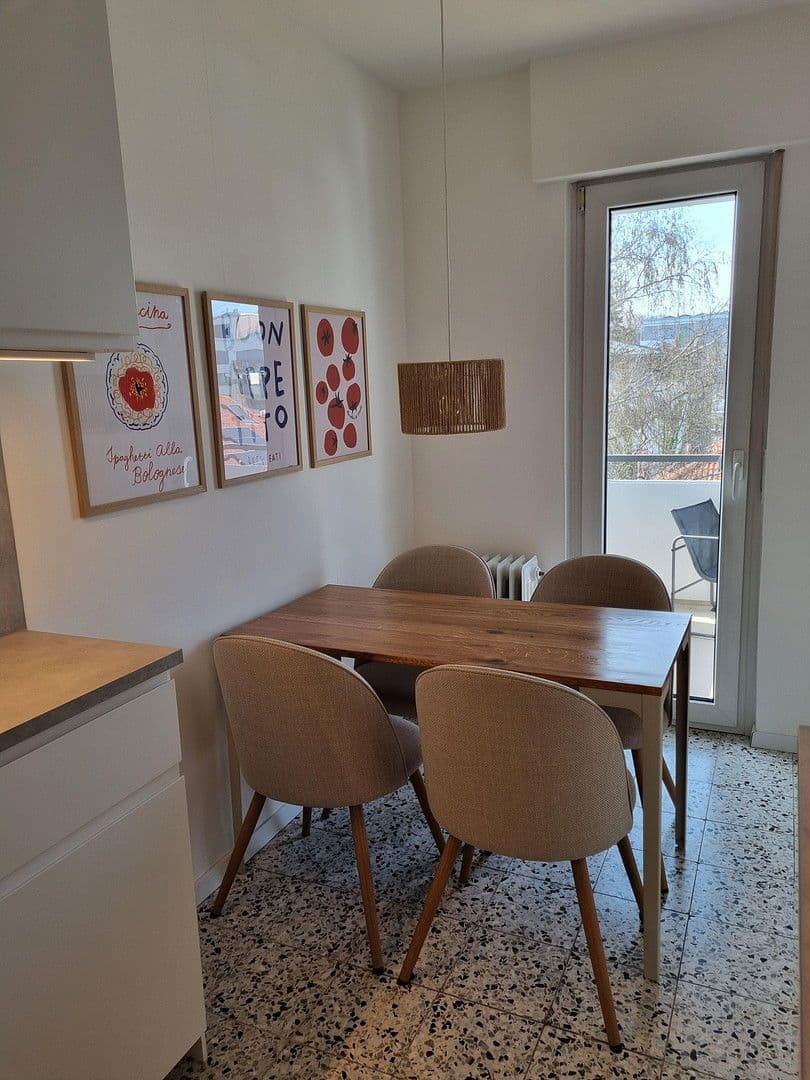 Prenájom bytu 15 m², Karlsruhe, Bádensko-Wurttembersko Prenájom bytu 15 m², Karlsruhe, Bádensko-Wurttembersko