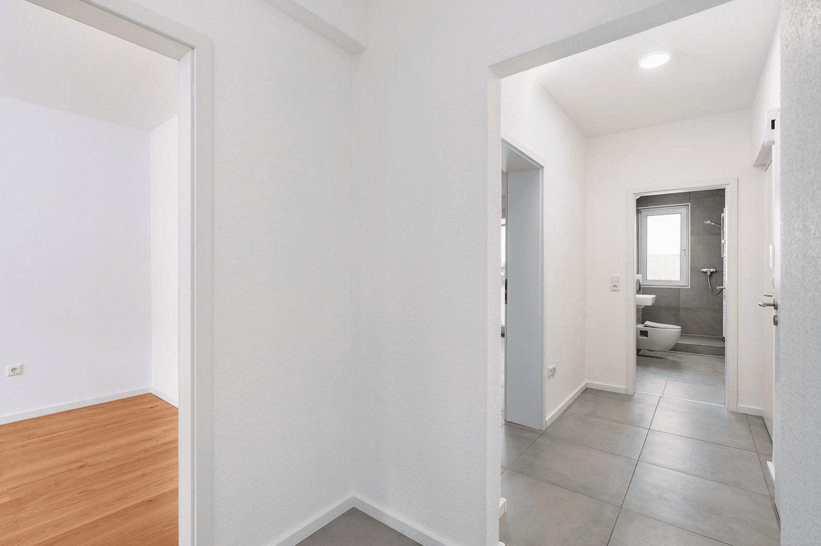 Predaj bytu 2-izbový 54 m², Düsseldorf, Severné Porýnie - Westfálsko Predaj bytu 2-izbový 54 m², Düsseldorf, Severné Porýnie - Westfálsko