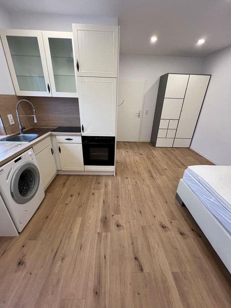 Prenájom bytu 1-izbový 22 m², Rathausstraße 7, Hockenheim, Bádensko-Wurttembersko Prenájom bytu 1-izbový 22 m², Rathausstraße 7, Hockenheim, Bádensko-Wurttembersko