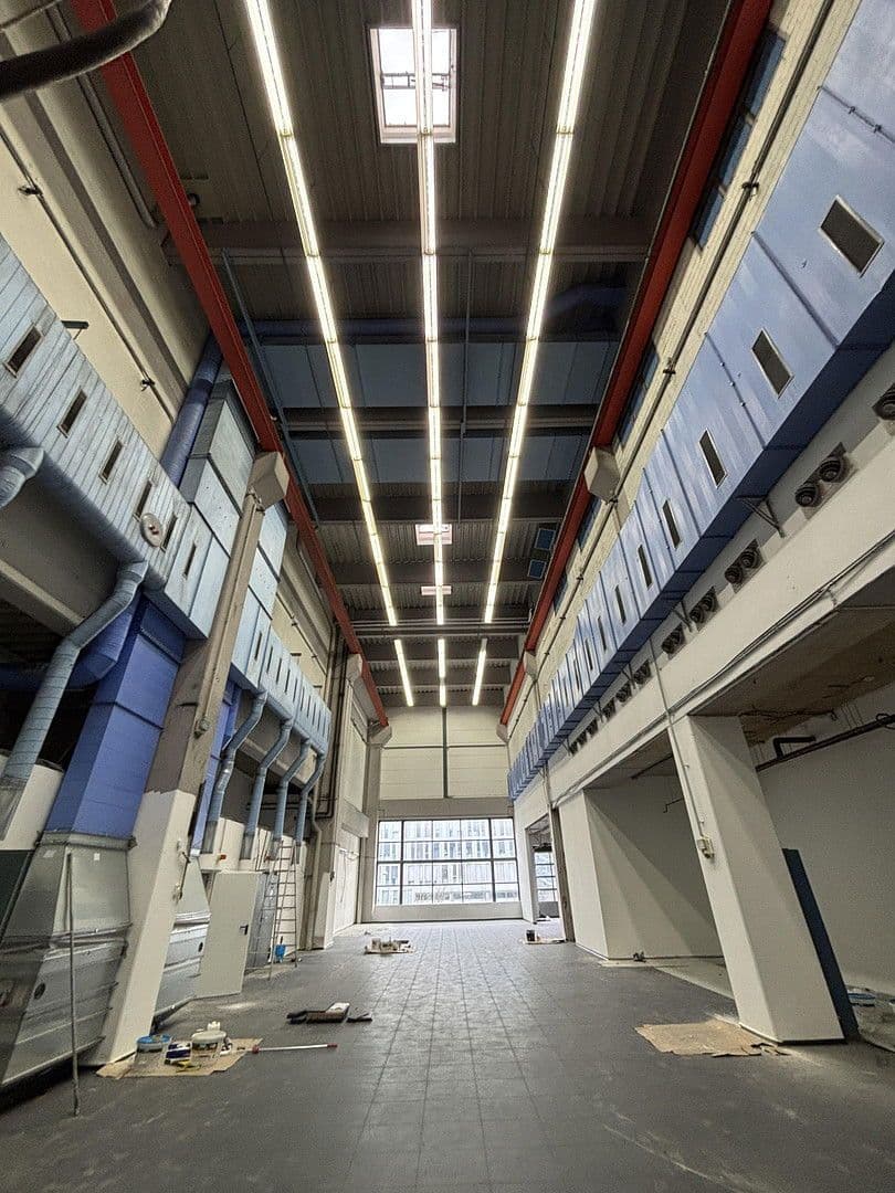 Prenájom nebytového priestoru 520 m², Moselstr. 14, Neuss, Severné Porýnie - Westfálsko Prenájom nebytového priestoru 520 m², Moselstr. 14, Neuss, Severné Porýnie - Westfálsko