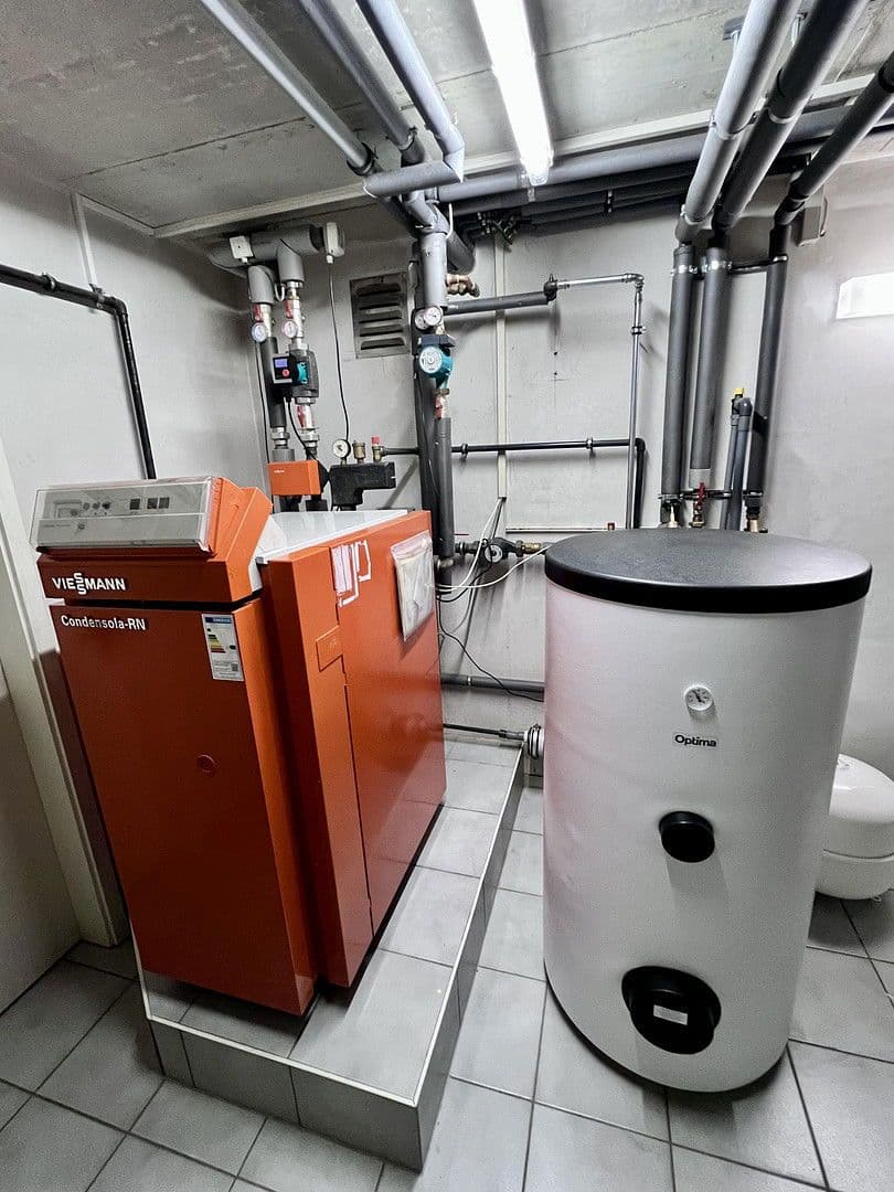 Predaj domu 393 m², pozemek 1.524 m², Belmsdorfer Straße 26 b, Bischofswerda, Sasko Predaj domu 393 m², pozemek 1.524 m², Belmsdorfer Straße 26 b, Bischofswerda, Sasko