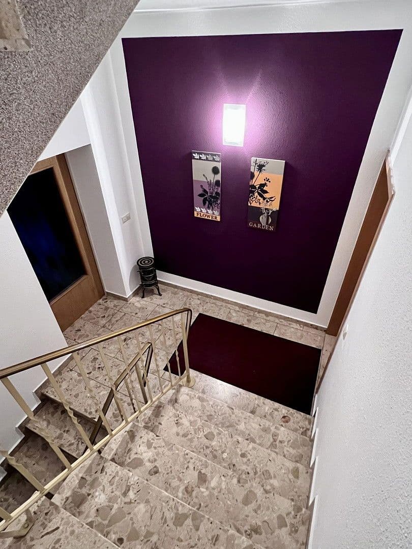 Predaj domu 393 m², pozemek 1.524 m², Belmsdorfer Straße 26 b, Bischofswerda, Sasko Predaj domu 393 m², pozemek 1.524 m², Belmsdorfer Straße 26 b, Bischofswerda, Sasko