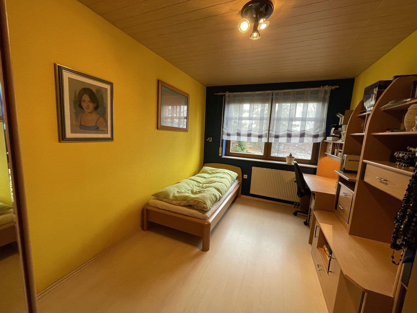 Predaj domu 393 m², pozemek 1.524 m², Belmsdorfer Straße 26 b, Bischofswerda, Sasko Predaj domu 393 m², pozemek 1.524 m², Belmsdorfer Straße 26 b, Bischofswerda, Sasko