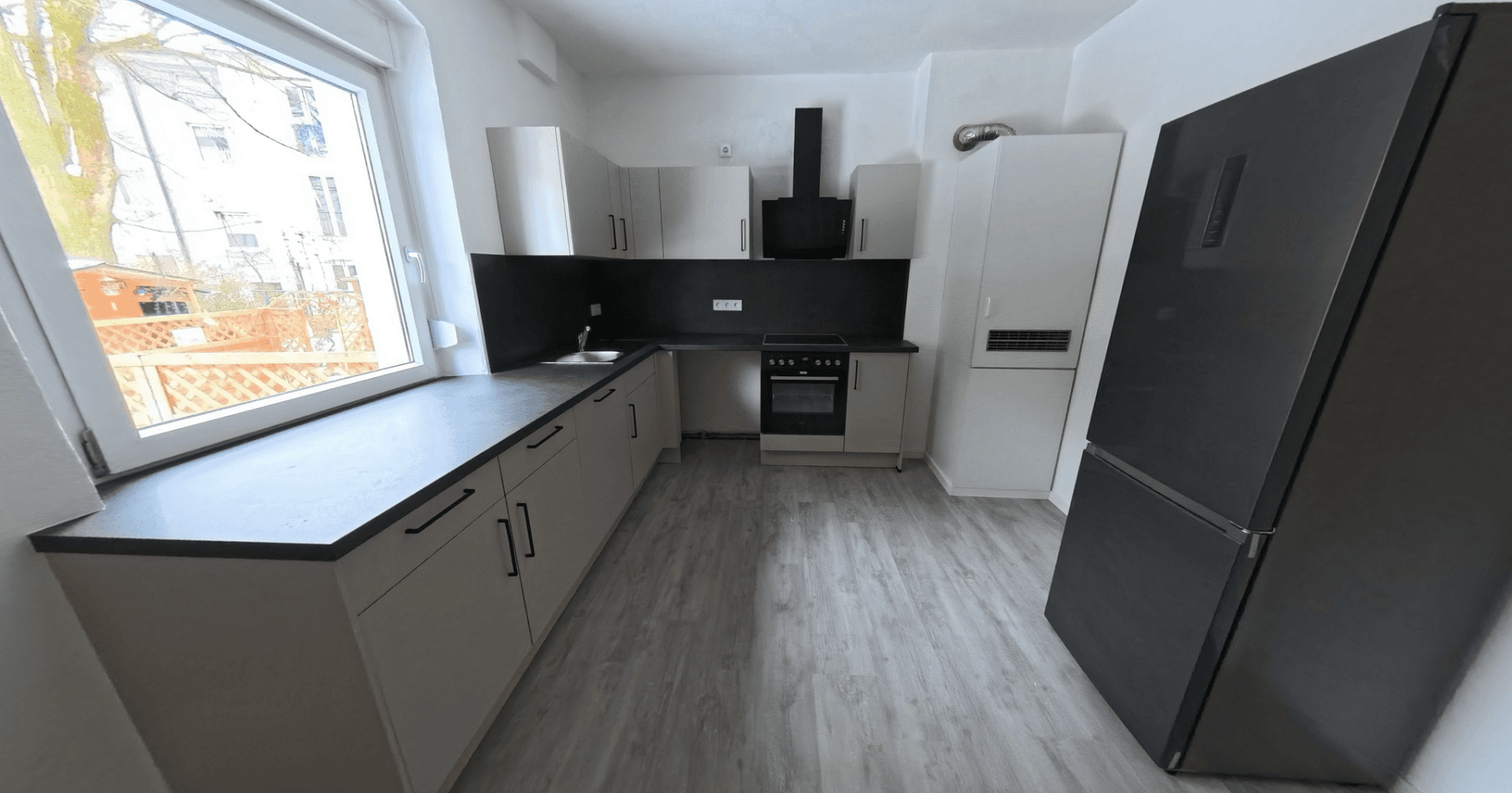 Prenájom bytu 4-izbový 82 m², Weiden, Bavorsko Prenájom bytu 4-izbový 82 m², Weiden, Bavorsko