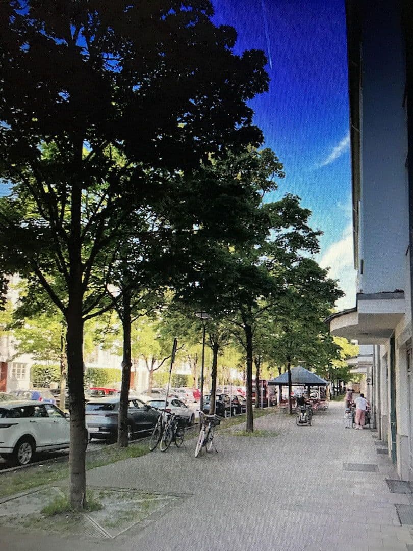 Predaj bytu 3-izbový 100 m², München, Bavorsko Predaj bytu 3-izbový 100 m², München, Bavorsko