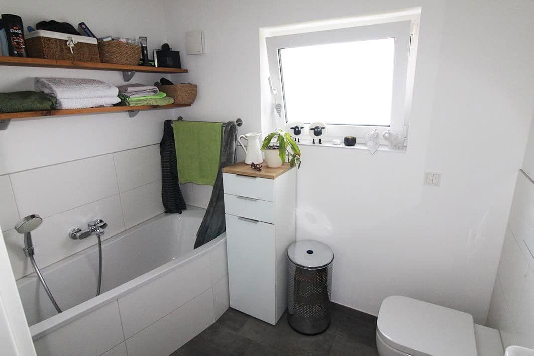 Prenájom bytu 4-izbový 115 m², Zum Eschental 17, Overath, Severné Porýnie - Westfálsko Prenájom bytu 4-izbový 115 m², Zum Eschental 17, Overath, Severné Porýnie - Westfálsko