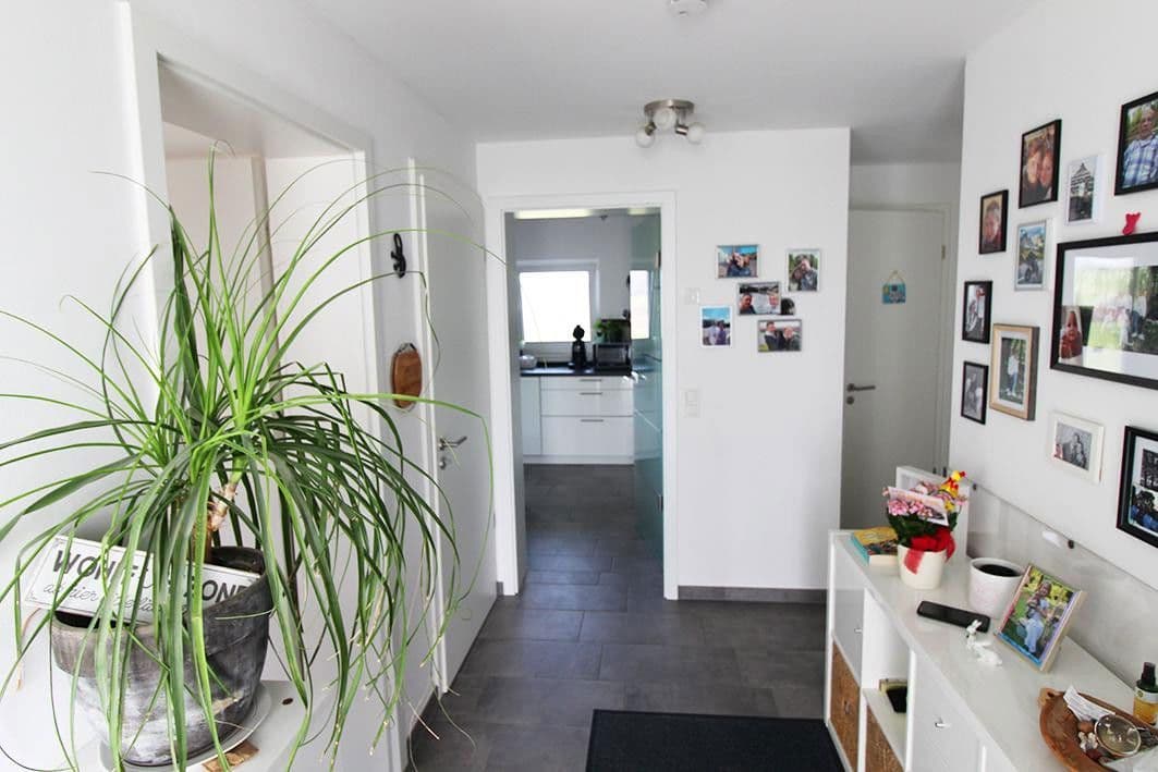 Prenájom bytu 4-izbový 115 m², Zum Eschental 17, Overath, Severné Porýnie - Westfálsko Prenájom bytu 4-izbový 115 m², Zum Eschental 17, Overath, Severné Porýnie - Westfálsko