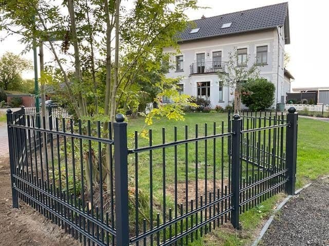 Prenájom bytu 3-izbový 79 m², Drage, Dolné Sasko Prenájom bytu 3-izbový 79 m², Drage, Dolné Sasko