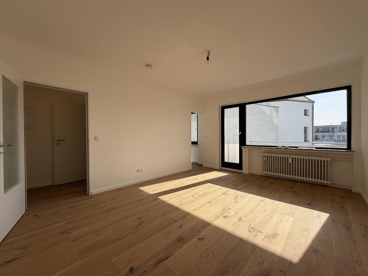Prenájom bytu 1-izbový 30 m², Leipzigerstraße 61, Frankfurt am Main, Hesensko Prenájom bytu 1-izbový 30 m², Leipzigerstraße 61, Frankfurt am Main, Hesensko
