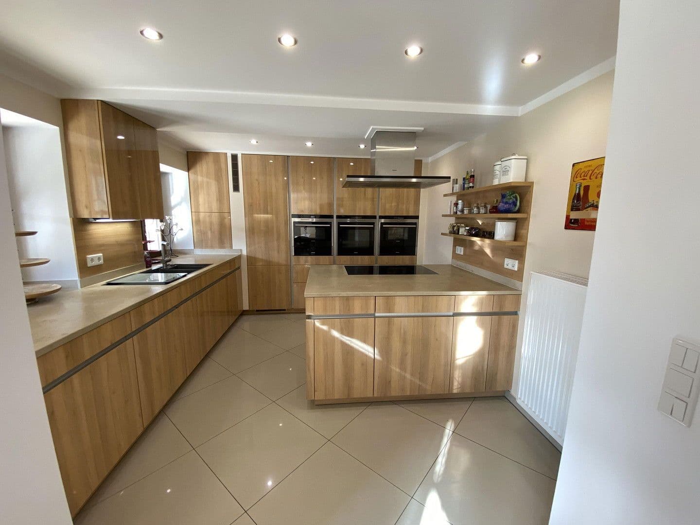 Predaj domu 480 m², pozemek 6.939 m², Egenhofen, Bavorsko Predaj domu 480 m², pozemek 6.939 m², Egenhofen, Bavorsko