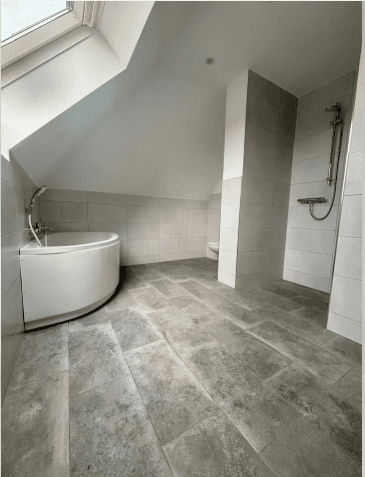 Prenájom bytu 2-izbový 72 m², Geithain, Sasko Prenájom bytu 2-izbový 72 m², Geithain, Sasko