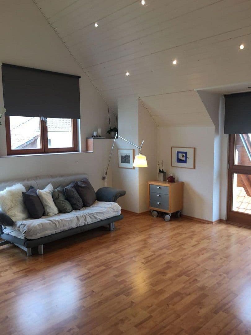 Prenájom bytu 3-izbový 90 m², Ingelheim am Rhein, Porýnie-Falcko Prenájom bytu 3-izbový 90 m², Ingelheim am Rhein, Porýnie-Falcko