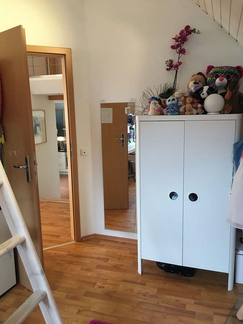 Prenájom bytu 3-izbový 90 m², Ingelheim am Rhein, Porýnie-Falcko Prenájom bytu 3-izbový 90 m², Ingelheim am Rhein, Porýnie-Falcko