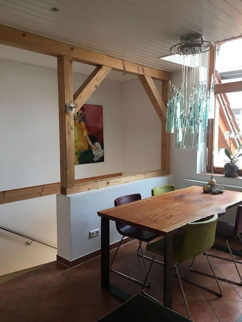 Prenájom bytu 3-izbový 90 m², Ingelheim am Rhein, Porýnie-Falcko Prenájom bytu 3-izbový 90 m², Ingelheim am Rhein, Porýnie-Falcko