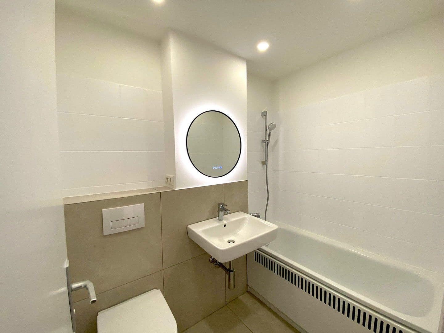 Predaj bytu 2-izbový 51 m², Weißenseestr., München, Bavorsko Predaj bytu 2-izbový 51 m², Weißenseestr., München, Bavorsko