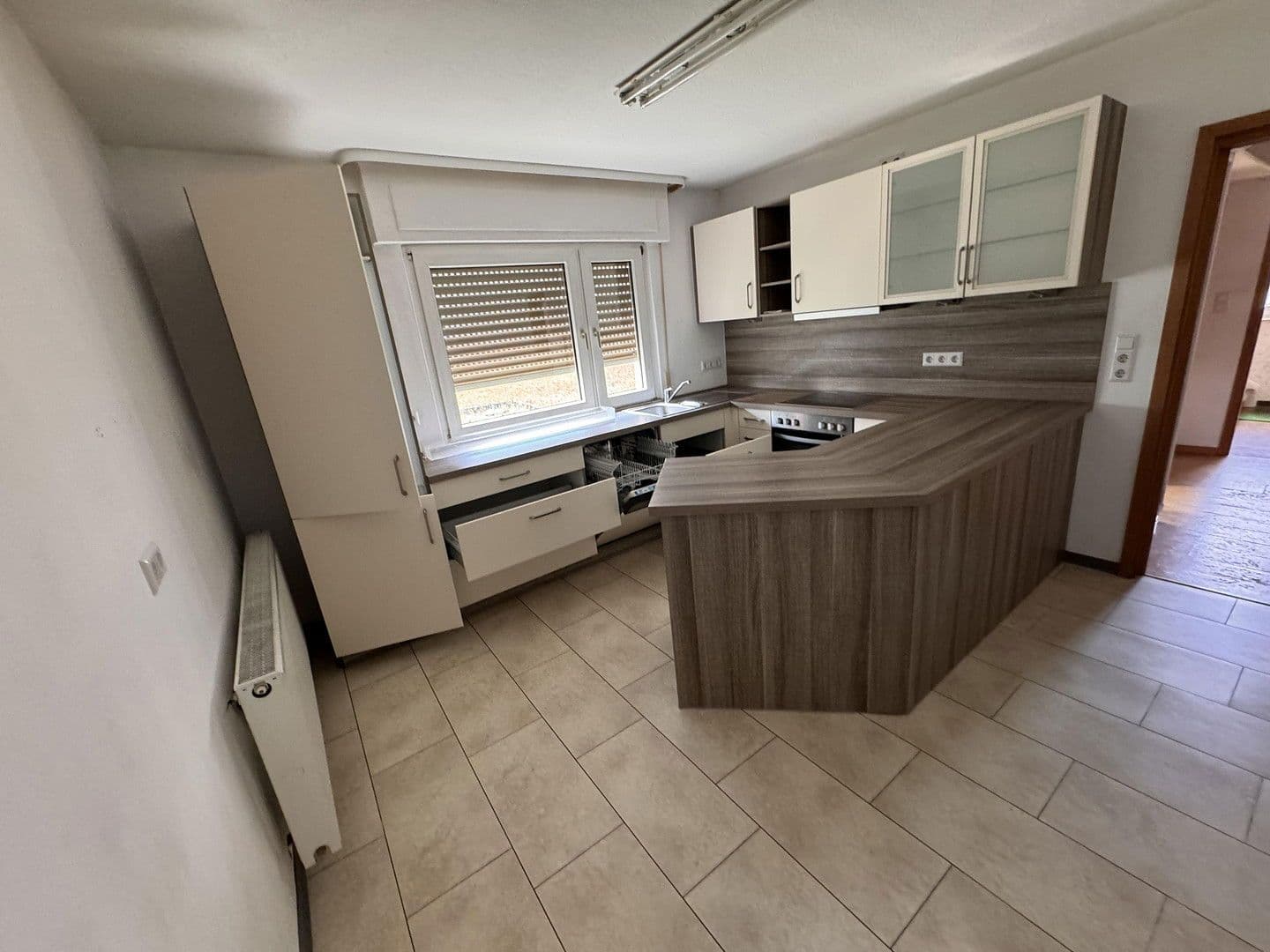 Prenájom bytu 2-izbový 54 m², Enzstr. 135, Pforzheim, Bádensko-Wurttembersko Prenájom bytu 2-izbový 54 m², Enzstr. 135, Pforzheim, Bádensko-Wurttembersko