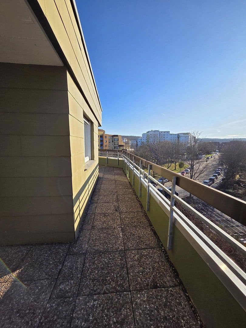 Prenájom bytu 2-izbový 75 m², Landauerstrasse 30A, Stuttgart, Bádensko-Wurttembersko Prenájom bytu 2-izbový 75 m², Landauerstrasse 30A, Stuttgart, Bádensko-Wurttembersko