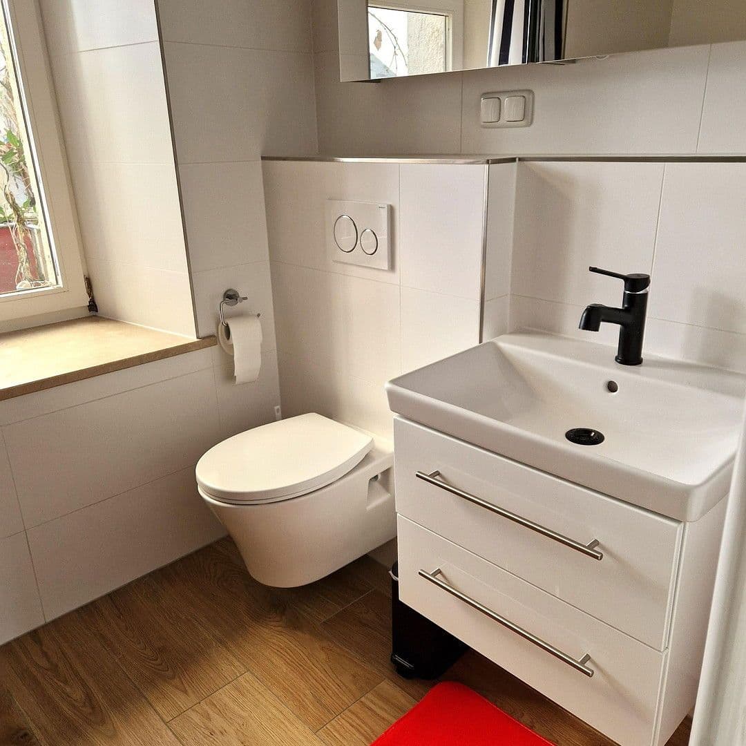 Prenájom bytu 2-izbový 65 m², Liebigstr., München, Bavorsko Prenájom bytu 2-izbový 65 m², Liebigstr., München, Bavorsko