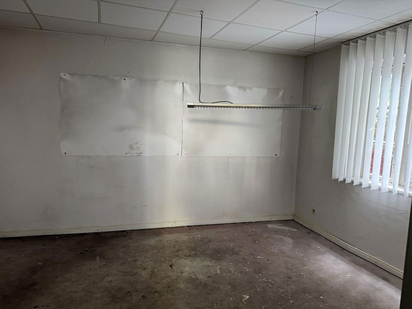 Prenájom nebytového priestoru 200 m², Gärtnerstraße 85, Elmshorn, Šlezvicko-Holštajnsko Prenájom nebytového priestoru 200 m², Gärtnerstraße 85, Elmshorn, Šlezvicko-Holštajnsko