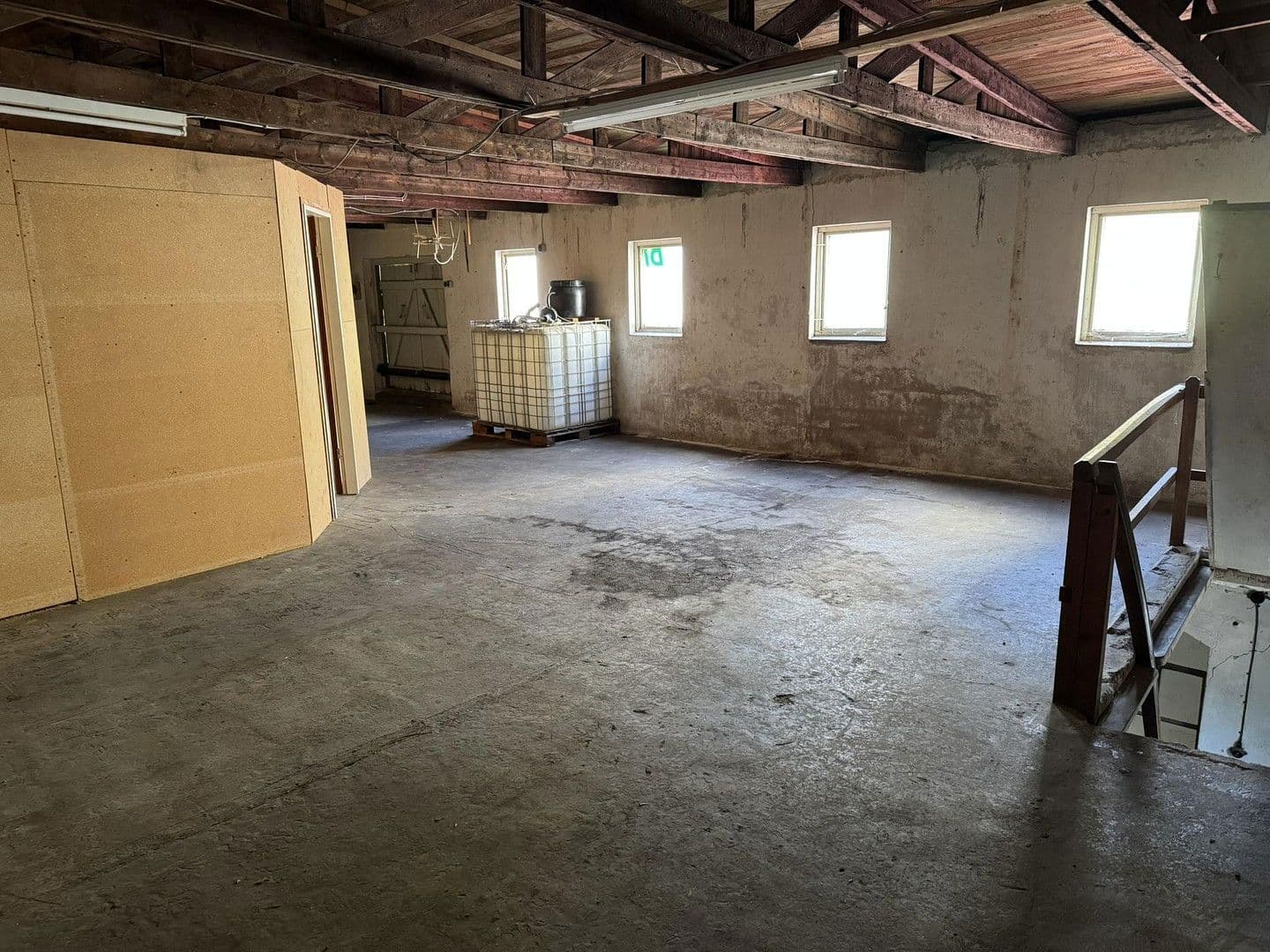 Prenájom nebytového priestoru 200 m², Gärtnerstraße 85, Elmshorn, Šlezvicko-Holštajnsko Prenájom nebytového priestoru 200 m², Gärtnerstraße 85, Elmshorn, Šlezvicko-Holštajnsko