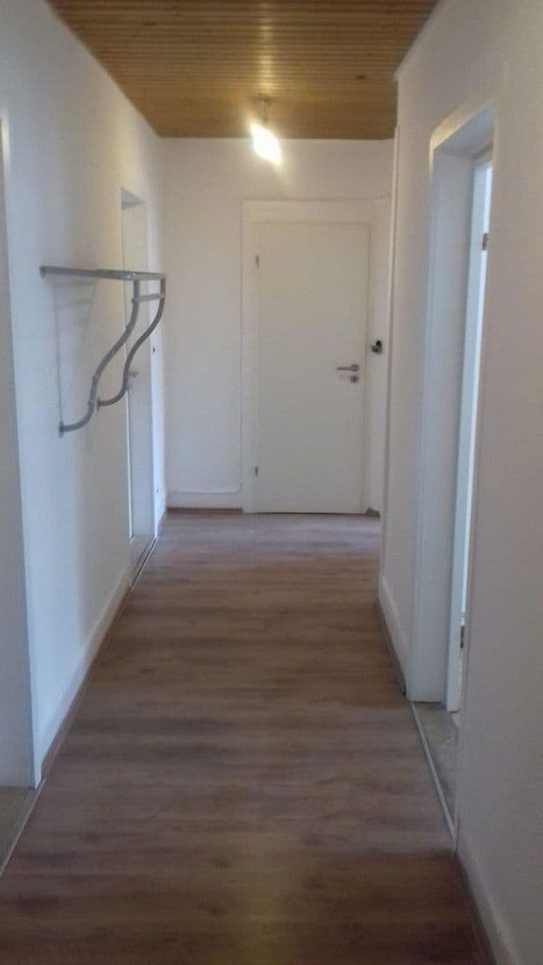 Prenájom bytu 3-izbový 80 m², Bertholdstraße 14, Pforzheim, Bádensko-Wurttembersko Prenájom bytu 3-izbový 80 m², Bertholdstraße 14, Pforzheim, Bádensko-Wurttembersko