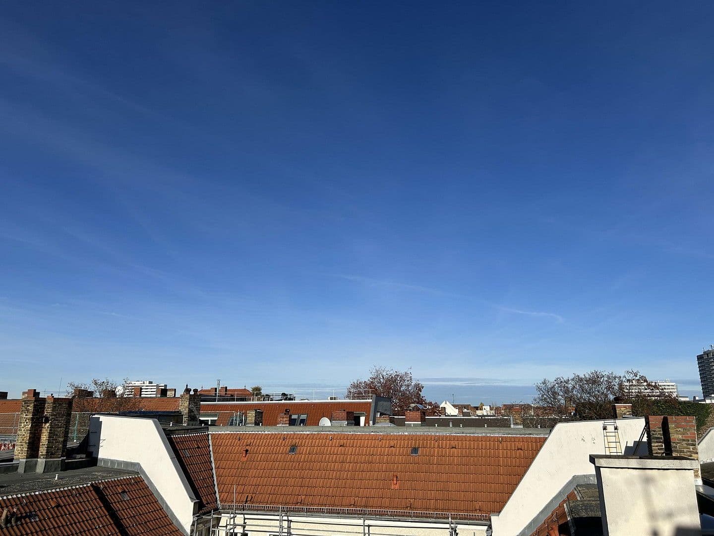 Prenájom bytu 3-izbový 108 m², Pestalozzistrasse 10, Berlin, Berlín Prenájom bytu 3-izbový 108 m², Pestalozzistrasse 10, Berlin, Berlín