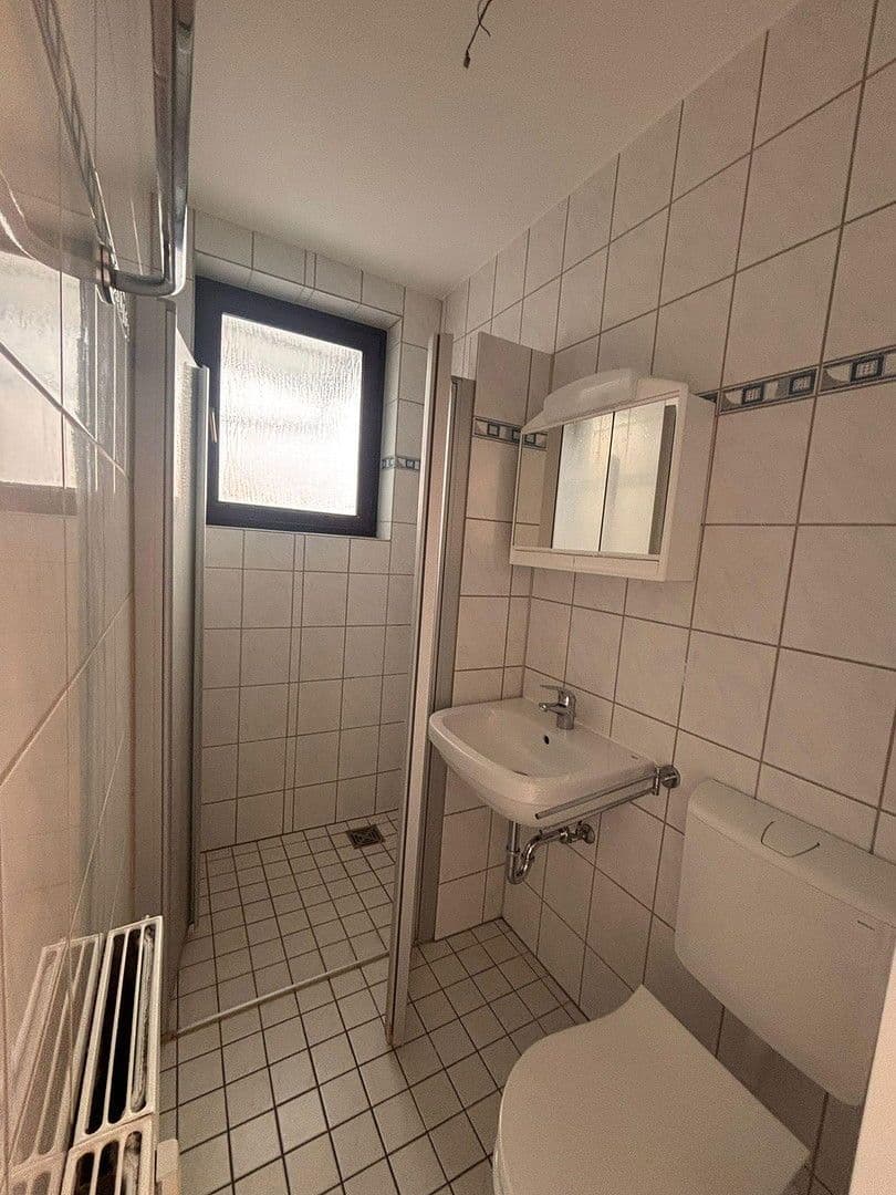 Prenájom bytu 1-izbový 23 m², Frankfurt, Hesensko Prenájom bytu 1-izbový 23 m², Frankfurt, Hesensko