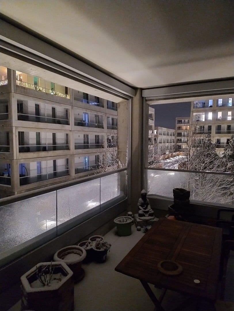 Prenájom bytu 3-izbový 83 m², München, Bavorsko Prenájom bytu 3-izbový 83 m², München, Bavorsko