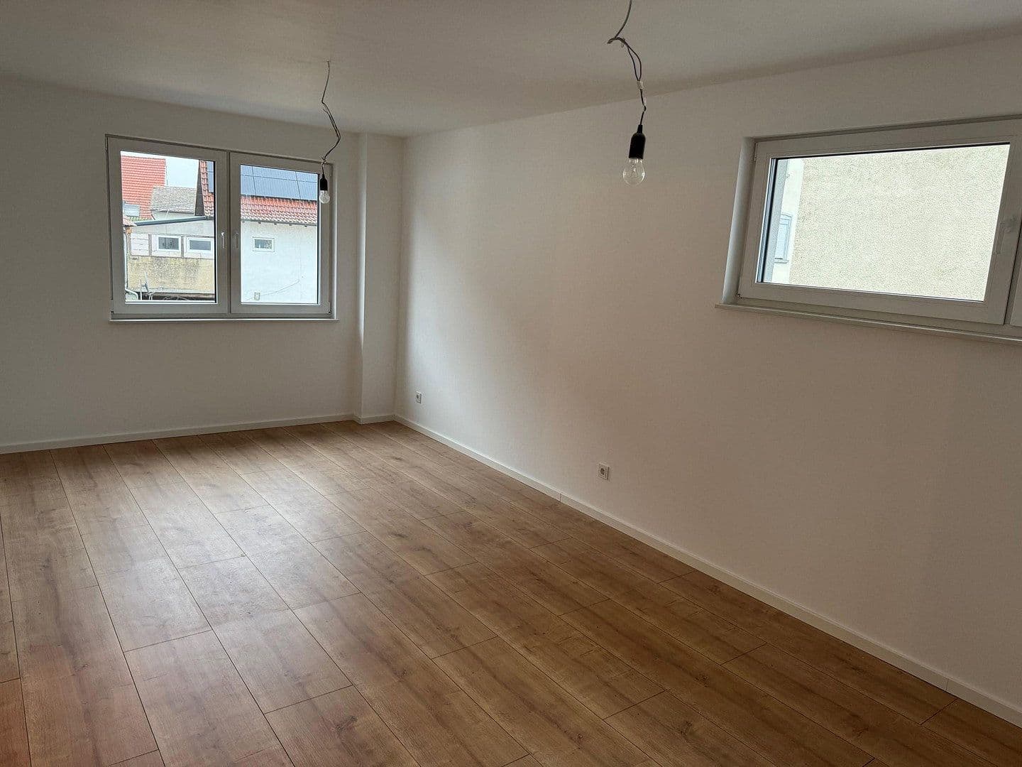 Prenájom bytu 3-izbový 93 m², Breitenweg 1A, Römerberg, Porýnie-Falcko Prenájom bytu 3-izbový 93 m², Breitenweg 1A, Römerberg, Porýnie-Falcko