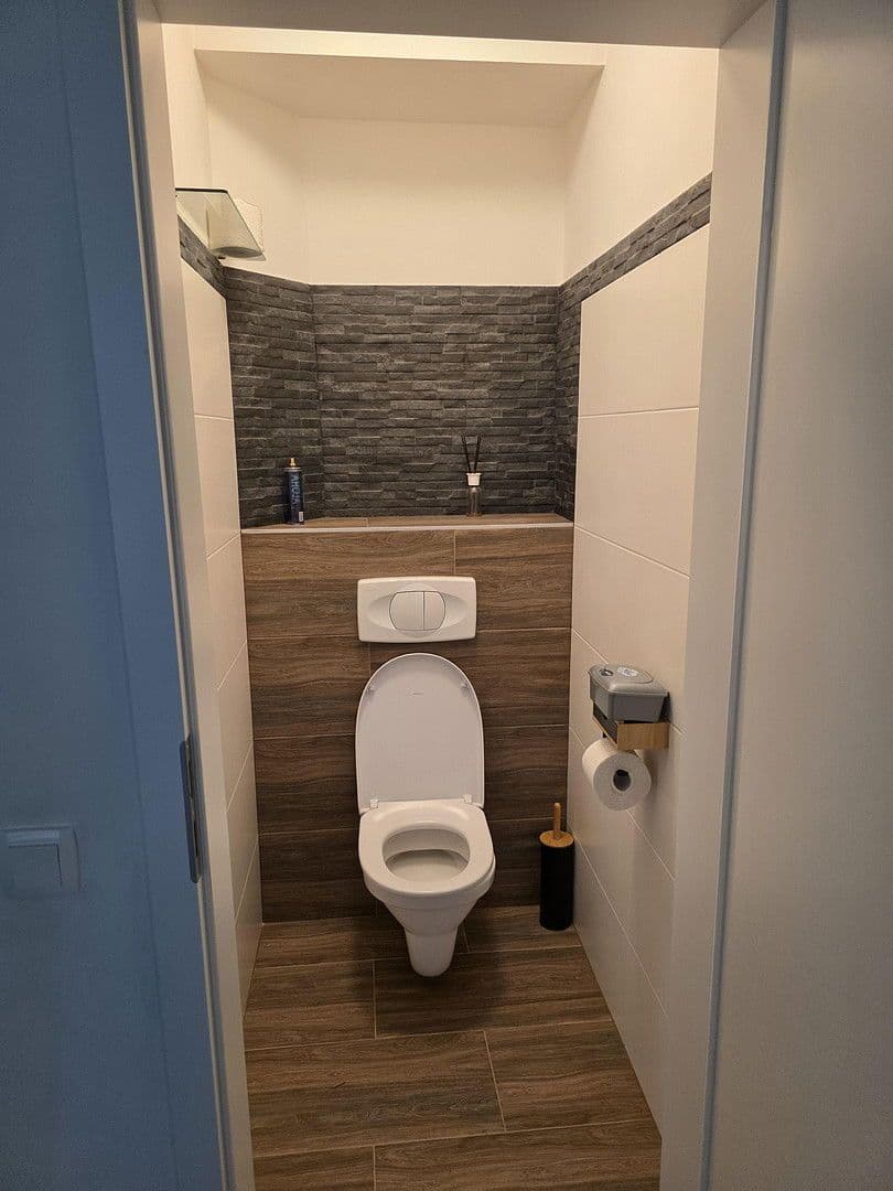 Predaj domu 260 m², pozemek 3.365 m², Deutsch Gerisdorf, Burgenland Predaj domu 260 m², pozemek 3.365 m², Deutsch Gerisdorf, Burgenland