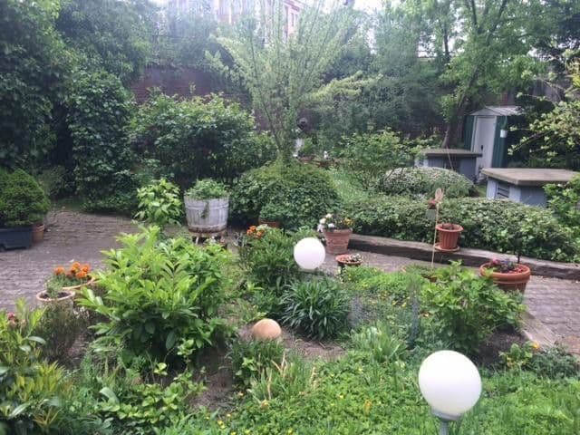 Predaj bytu 1-izbový 28 m², Benzenbergstr. 51, Düsseldorf, Severné Porýnie - Westfálsko Predaj bytu 1-izbový 28 m², Benzenbergstr. 51, Düsseldorf, Severné Porýnie - Westfálsko