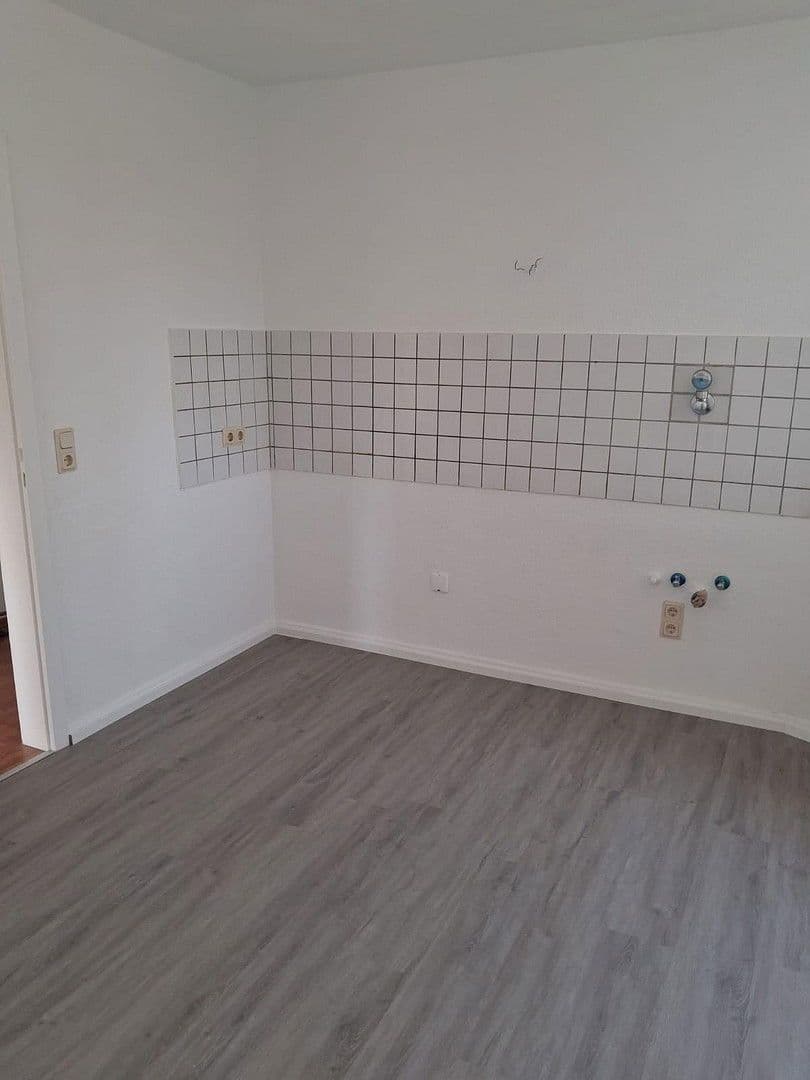 Prenájom bytu 2-izbový 68 m², Kölner Straße 137, Leverkusen, Severné Porýnie - Westfálsko Prenájom bytu 2-izbový 68 m², Kölner Straße 137, Leverkusen, Severné Porýnie - Westfálsko