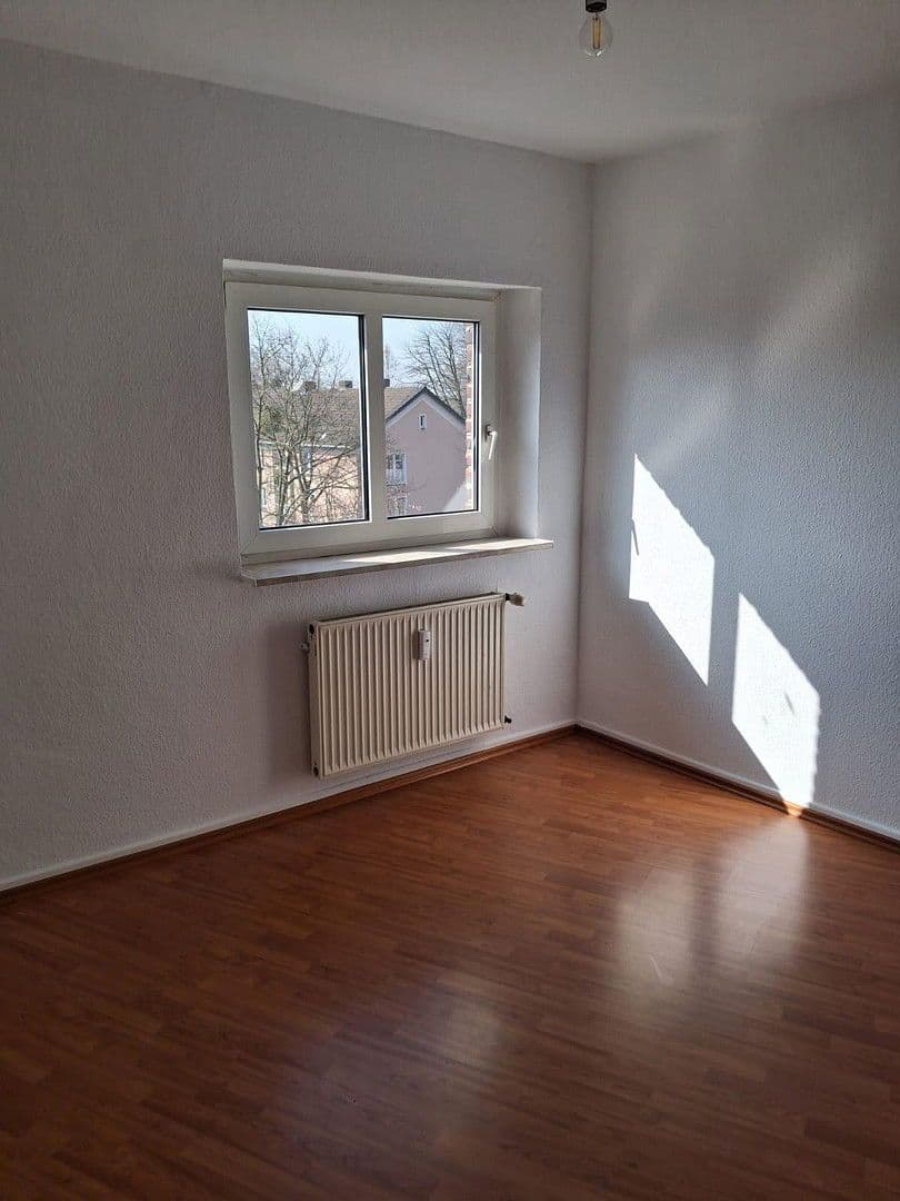 Prenájom bytu 2-izbový 68 m², Kölner Straße 137, Leverkusen, Severné Porýnie - Westfálsko Prenájom bytu 2-izbový 68 m², Kölner Straße 137, Leverkusen, Severné Porýnie - Westfálsko