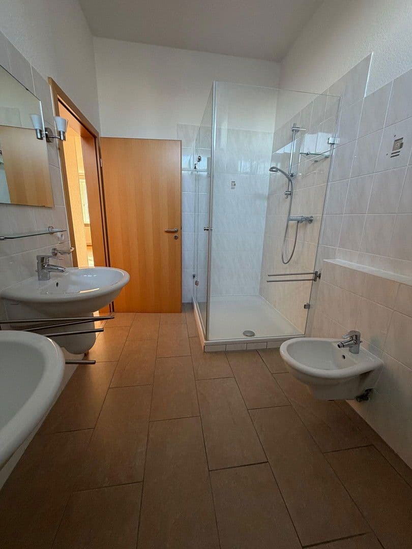 Prenájom bytu 3-izbový 95 m², Hambacherstr 21, Neustadt, Porýnie-Falcko Prenájom bytu 3-izbový 95 m², Hambacherstr 21, Neustadt, Porýnie-Falcko