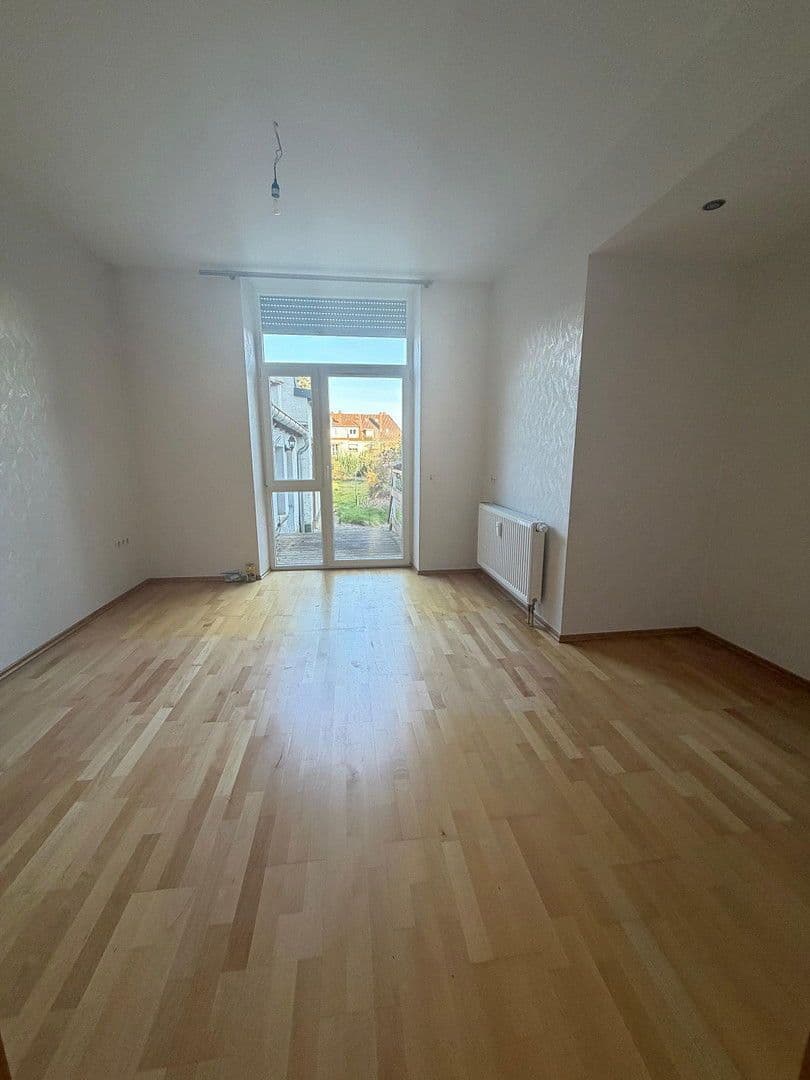 Prenájom bytu 3-izbový 95 m², Hambacherstr 21, Neustadt, Porýnie-Falcko Prenájom bytu 3-izbový 95 m², Hambacherstr 21, Neustadt, Porýnie-Falcko