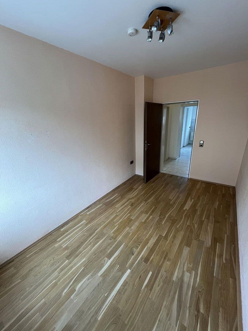 Prenájom bytu 3-izbový 61 m², Essen, Severné Porýnie - Westfálsko Prenájom bytu 3-izbový 61 m², Essen, Severné Porýnie - Westfálsko