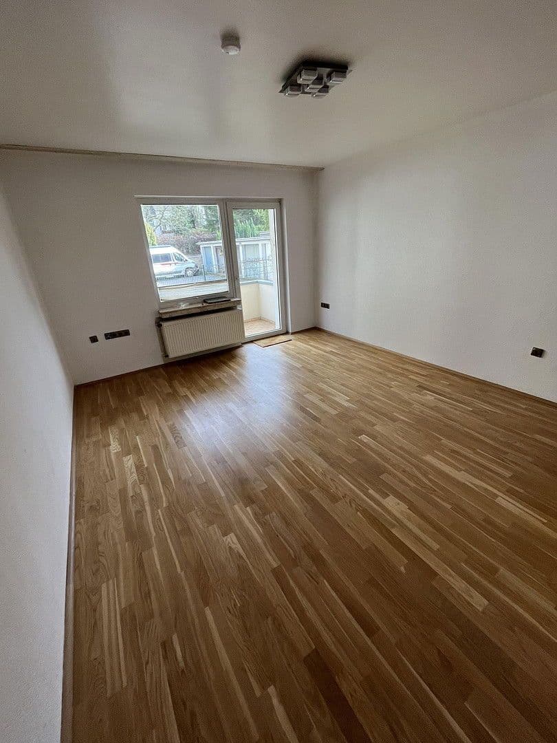 Prenájom bytu 3-izbový 61 m², Essen, Severné Porýnie - Westfálsko Prenájom bytu 3-izbový 61 m², Essen, Severné Porýnie - Westfálsko