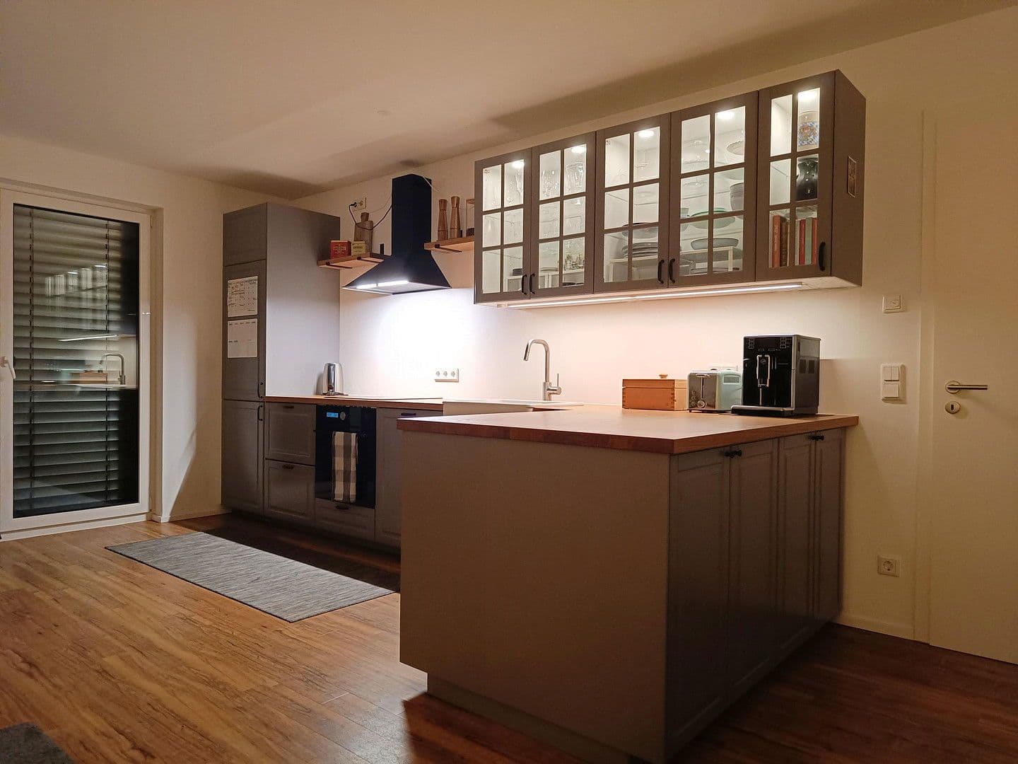 Prenájom bytu 3-izbový 82 m², Georg-Huber-Str. 14, Zorneding, Ortsteil Pöring, Bavorsko Prenájom bytu 3-izbový 82 m², Georg-Huber-Str. 14, Zorneding, Ortsteil Pöring, Bavorsko