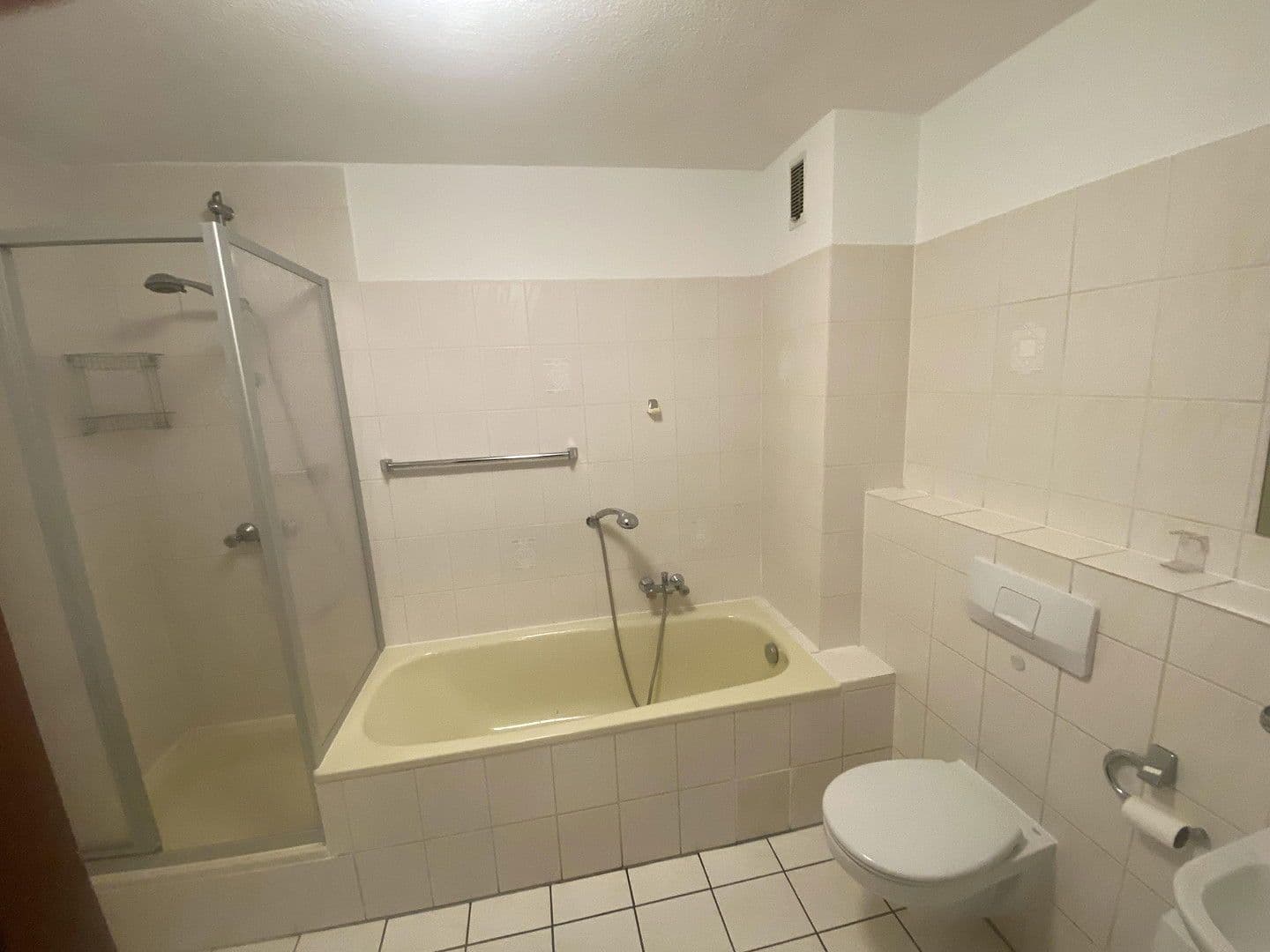 Predaj domu 112 m², pozemek 192 m², Maria-Montessori-Straße 8, Monheim am Rhein, Severné Porýnie - Westfálsko Predaj domu 112 m², pozemek 192 m², Maria-Montessori-Straße 8, Monheim am Rhein, Severné Porýnie - Westfálsko