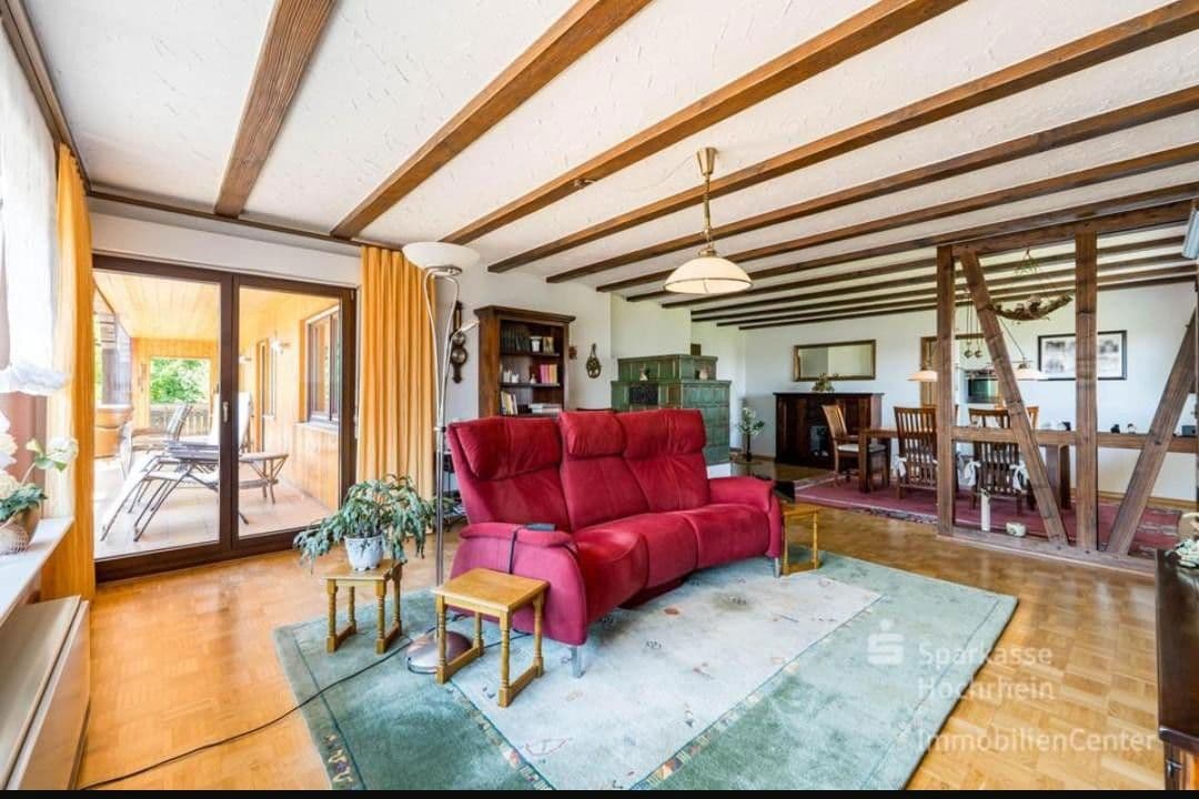 Prenájom bytu 5-izbový 150 m², Jurablick 4, Rickenbach, Bádensko-Wurttembersko Prenájom bytu 5-izbový 150 m², Jurablick 4, Rickenbach, Bádensko-Wurttembersko