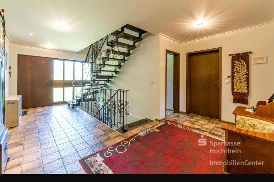 Prenájom bytu 5-izbový 150 m², Jurablick 4, Rickenbach, Bádensko-Wurttembersko Prenájom bytu 5-izbový 150 m², Jurablick 4, Rickenbach, Bádensko-Wurttembersko