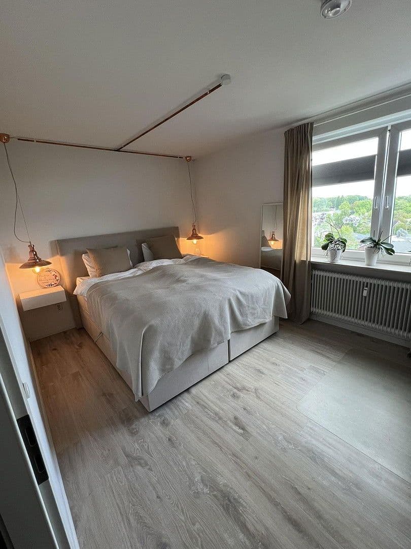 Prenájom bytu 3-izbový 93 m², Mühlenstraße 3, Pinneberg, Šlezvicko-Holštajnsko Prenájom bytu 3-izbový 93 m², Mühlenstraße 3, Pinneberg, Šlezvicko-Holštajnsko