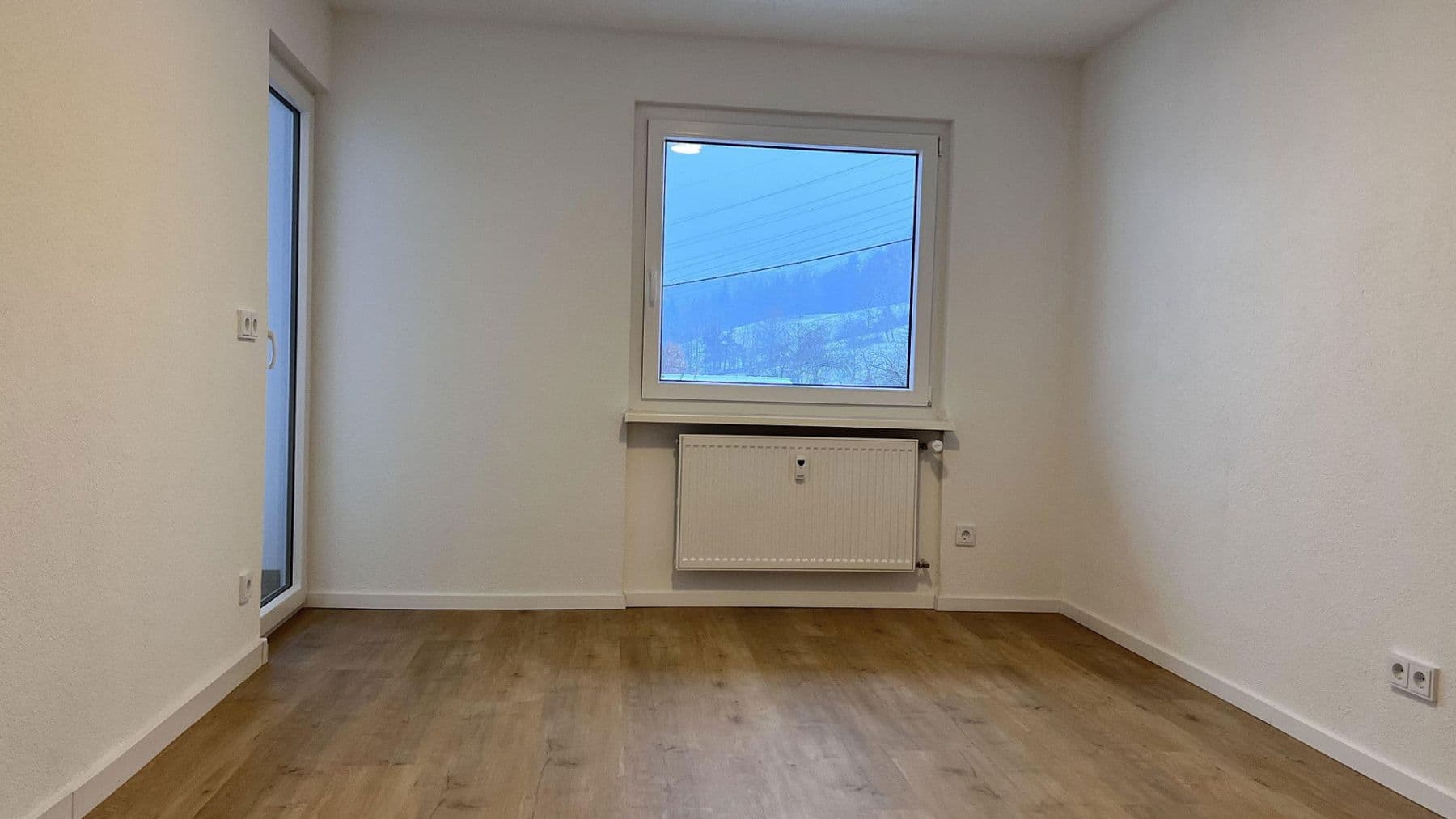 Prenájom domu 173 m², pozemek 320 m², Weilheim, Bádensko-Wurttembersko Prenájom domu 173 m², pozemek 320 m², Weilheim, Bádensko-Wurttembersko
