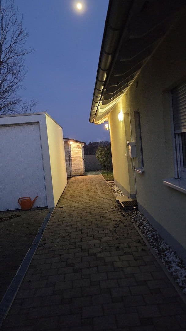 Predaj domu 112 m², pozemek 572 m², Vogelsang 10, Laufenburg (Baden), Bádensko-Wurttembersko Predaj domu 112 m², pozemek 572 m², Vogelsang 10, Laufenburg (Baden), Bádensko-Wurttembersko