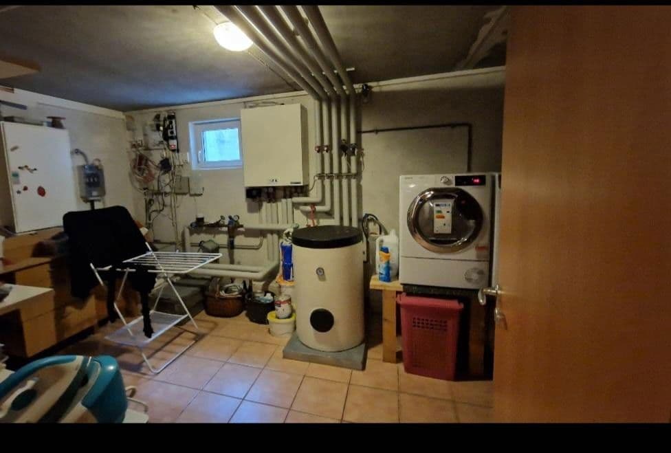 Predaj domu 175 m², pozemek 52 m², Aschaffenburg, Bavorsko Predaj domu 175 m², pozemek 52 m², Aschaffenburg, Bavorsko