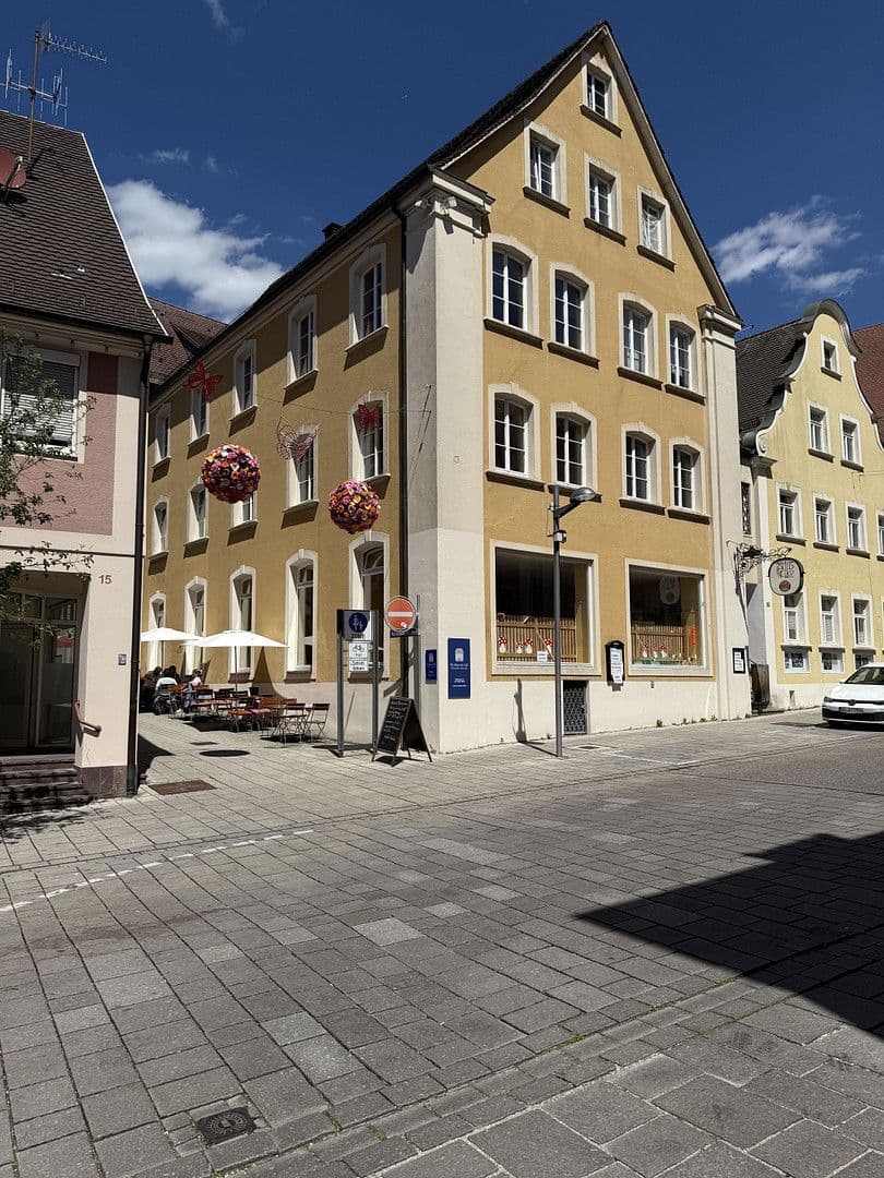 Prenájom bytu 6-izbový 136 m², Spitalstrasse 17, Ellwangen (Jagst), Bádensko-Wurttembersko Prenájom bytu 6-izbový 136 m², Spitalstrasse 17, Ellwangen (Jagst), Bádensko-Wurttembersko